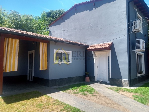 Hermosa CASA en 2 Plantas